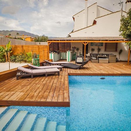 Chic Guesthouse Alhaurin de la Torre Exterior photo