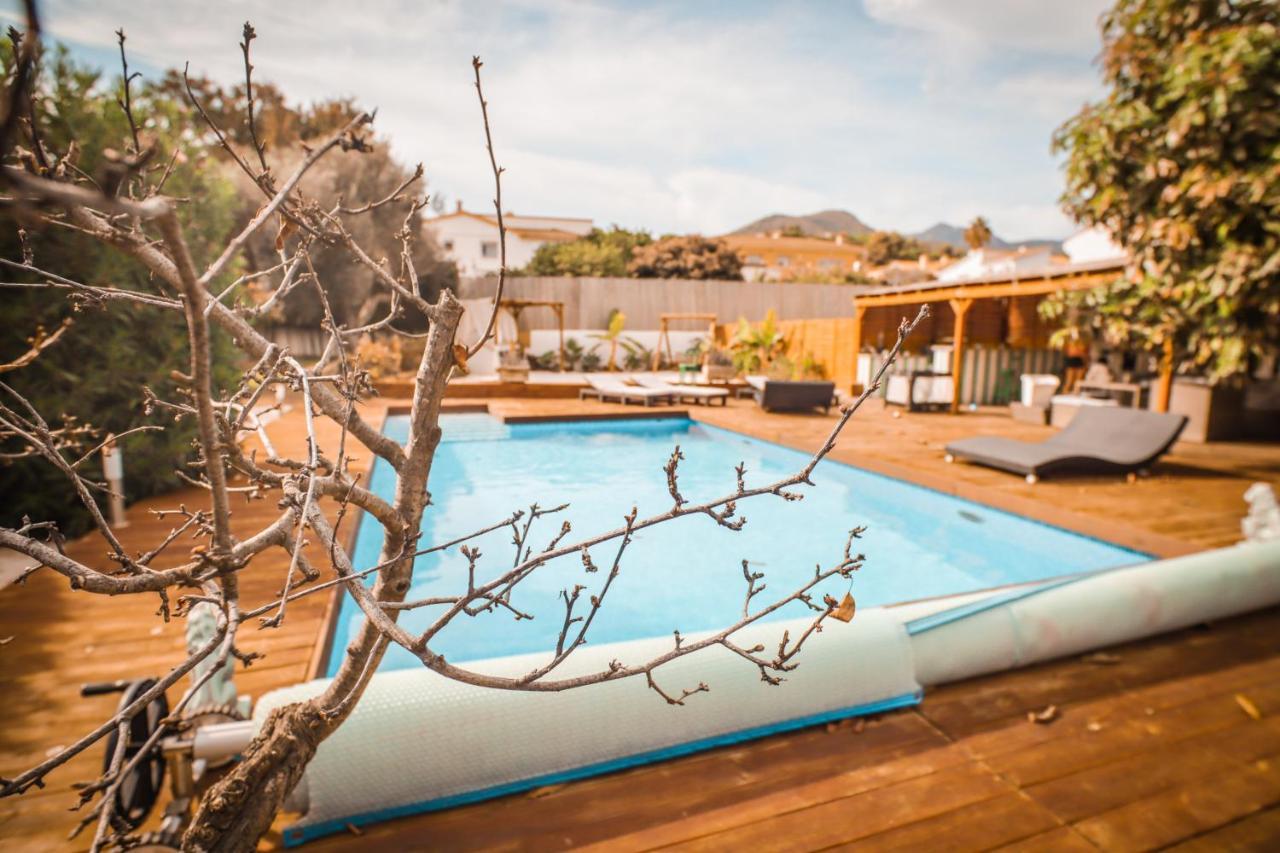 Chic Guesthouse Alhaurin de la Torre Exterior photo